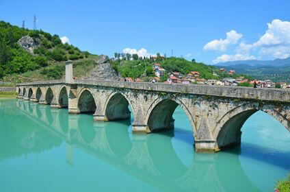 Make the most of your time in Bosnia and Herzegovina with a great value car rental with Sixt